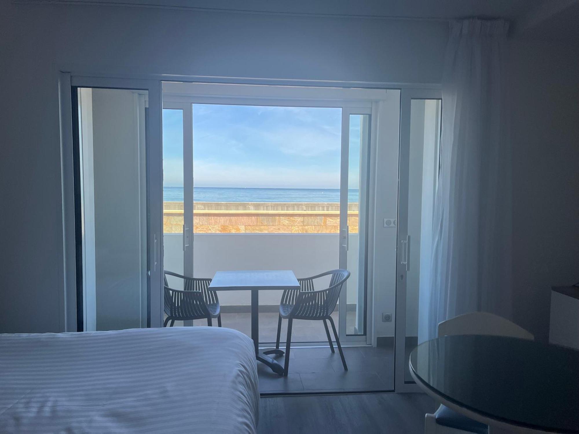 Hotel Valencia Hendaye Bagian luar foto